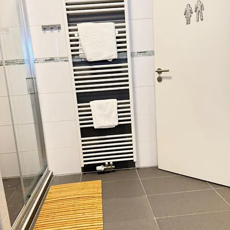 House Regatta Apartment *