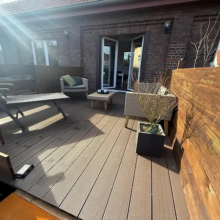 House Regatta 公寓 *