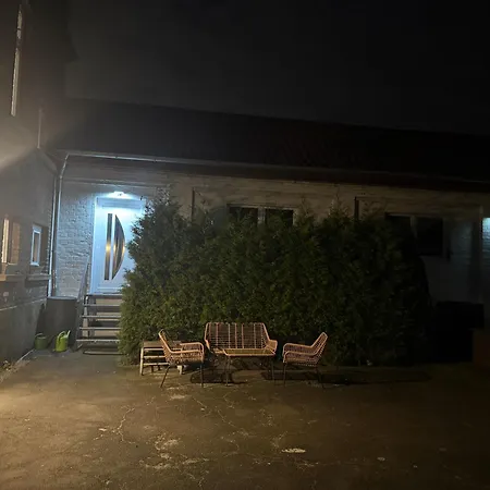 House Regatta 公寓 *